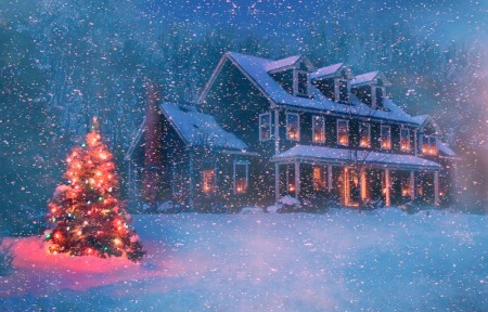Snow and house at Christmas